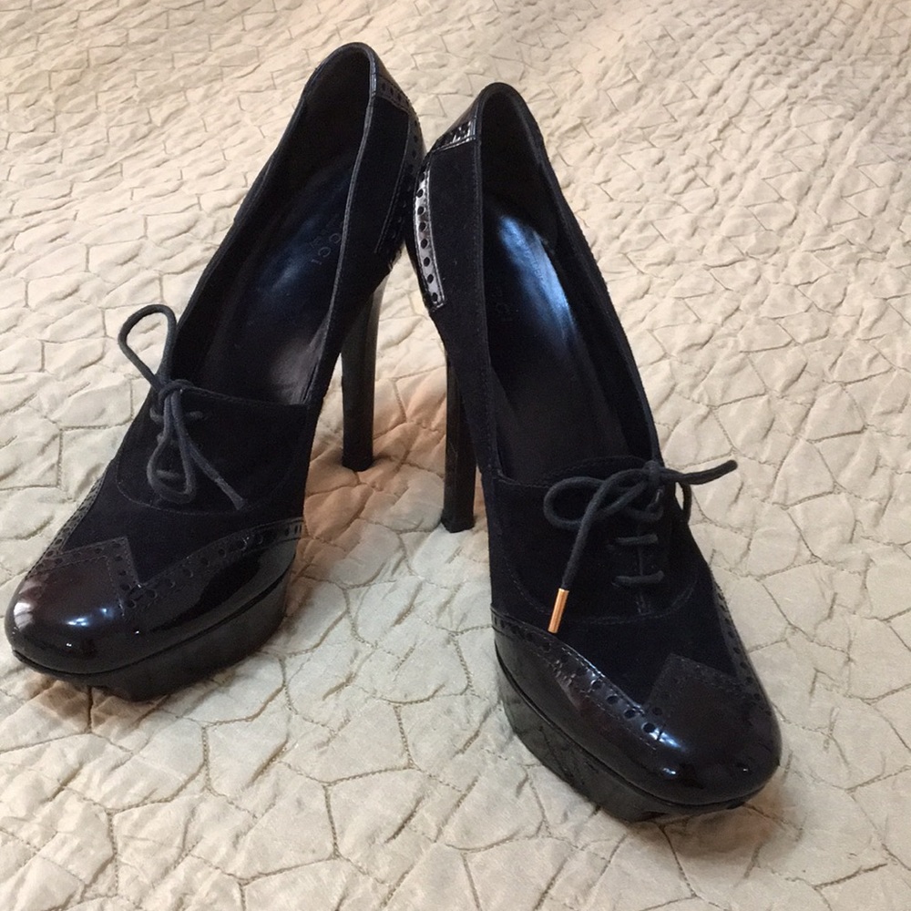 Gucci patent leather/suede booties.